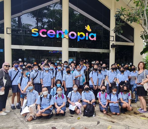lower secondary group photo after school trip
